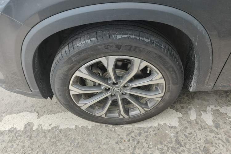 Used CHANGAN CS75 PLUS 2021 2.0T Automatic Pilot Version Left Front Wheel Hub