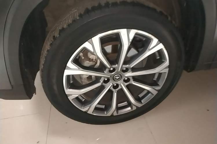 Used CHANGAN CS75 PLUS 2021 2.0T Automatic Pilot Version Left Front Wheel Hub