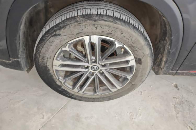 Used CHANGAN CS75 PLUS 2021 1.5T Automatic Luxury Version Left Front Wheel Hub