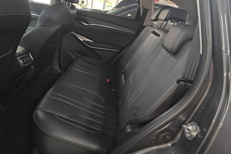 Used CHANGAN CS75 PLUS 2021 1.5T Automatic Luxury Version Left Rear Seat