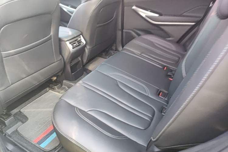 Used CHANGAN CS75 PLUS 2021 2.0T Automatic Pilot Version Left Rear Seat