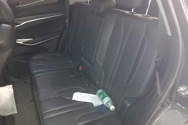 Used CHANGAN CS75 PLUS 2021 1.5T Automatic Luxury Version Left Rear Seat