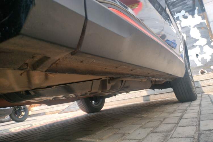 Used CHANGAN CS75 PLUS 2021 1.5T Automatic Luxury Version Left Side Sill