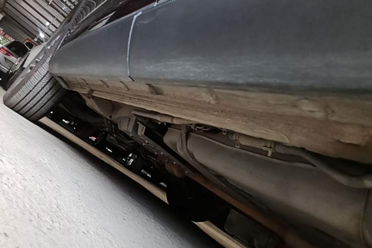 Used CHANGAN CS75 PLUS 2021 1.5T Automatic Luxury Version Left Side Sill
