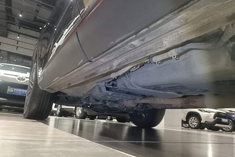 Used CHANGAN CS75 PLUS 2021 1.5T Automatic Luxury Version Left Side Sill