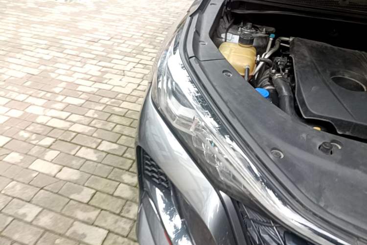 Used CHANGAN CS75 PLUS 2021 2.0T Automatic Flagship Edition Right Front Headlight