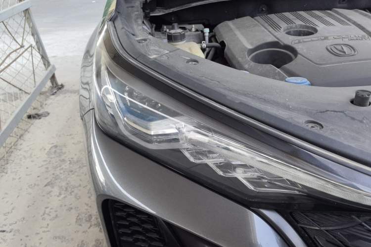 Used CHANGAN CS75 PLUS 2021 1.5T Automatic Prestige Model Right Front Headlight