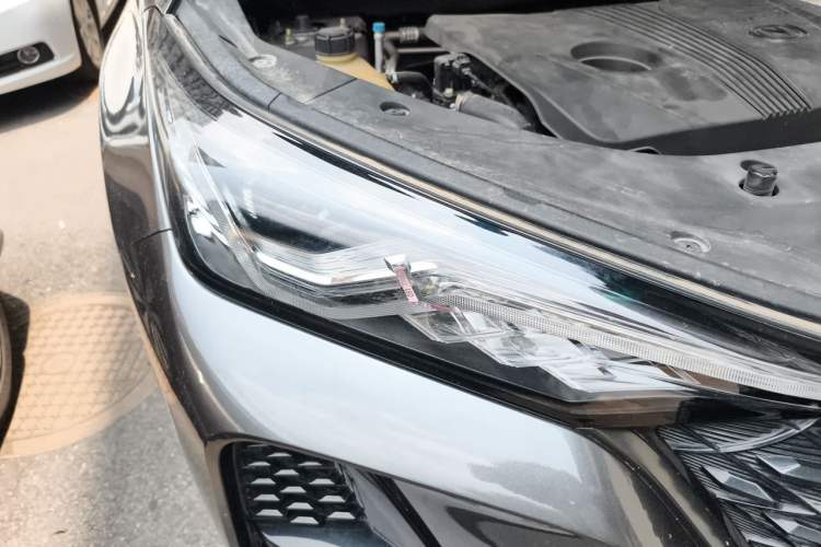 Used CHANGAN CS75 PLUS 2021 2.0T Automatic Pilot Version Right Front Headlight