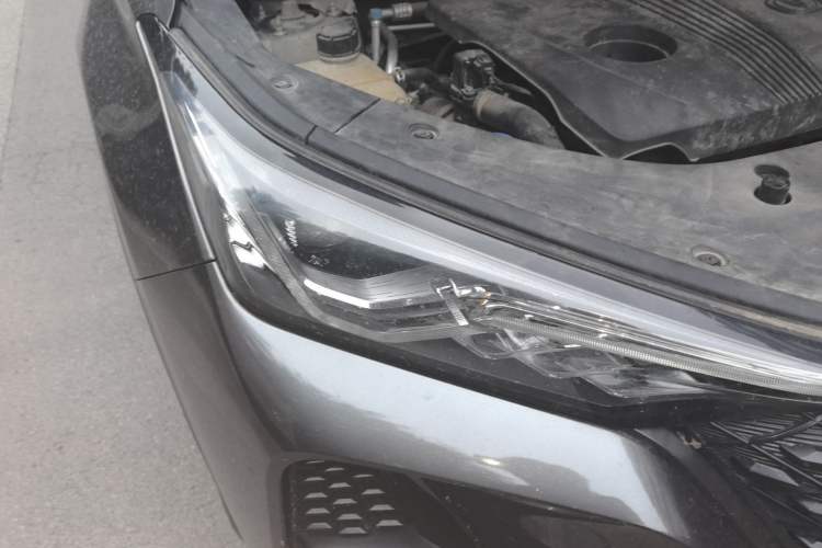 Used CHANGAN CS75 PLUS 2021 2.0T Automatic Pilot Version Right Front Headlight
