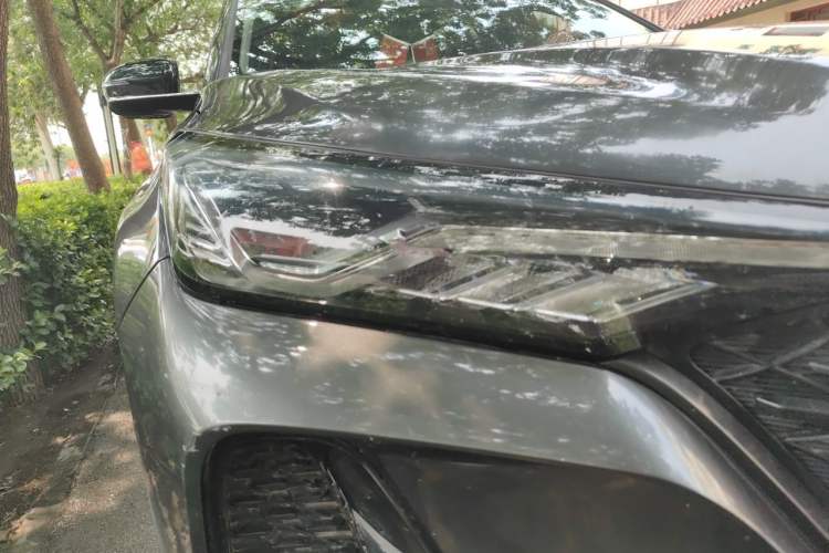 Used CHANGAN CS75 PLUS 2021 1.5T Automatic Luxury Version Right Front Headlight