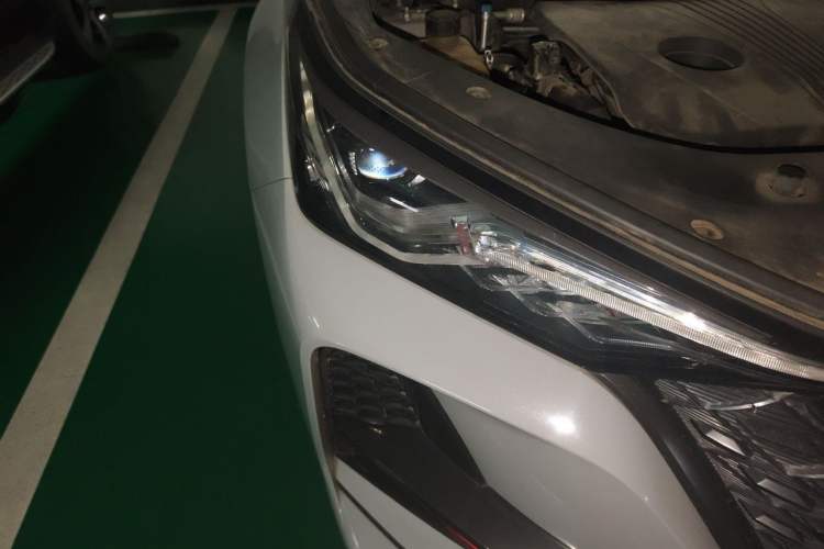 Used CHANGAN CS75 PLUS 2021 2.0T Automatic Pilot Version Right Front Headlight