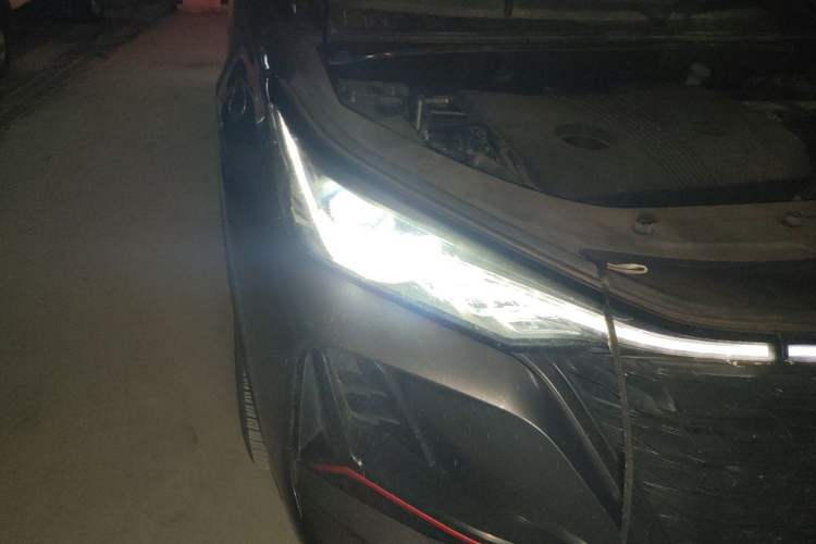 Used CHANGAN CS75 PLUS 2021 2.0T Automatic Pilot Version Right Front Headlight