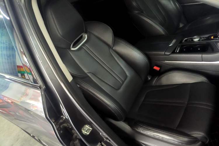 Used CHANGAN CS75 PLUS 2021 2.0T Automatic Flagship Edition Right Front Seat