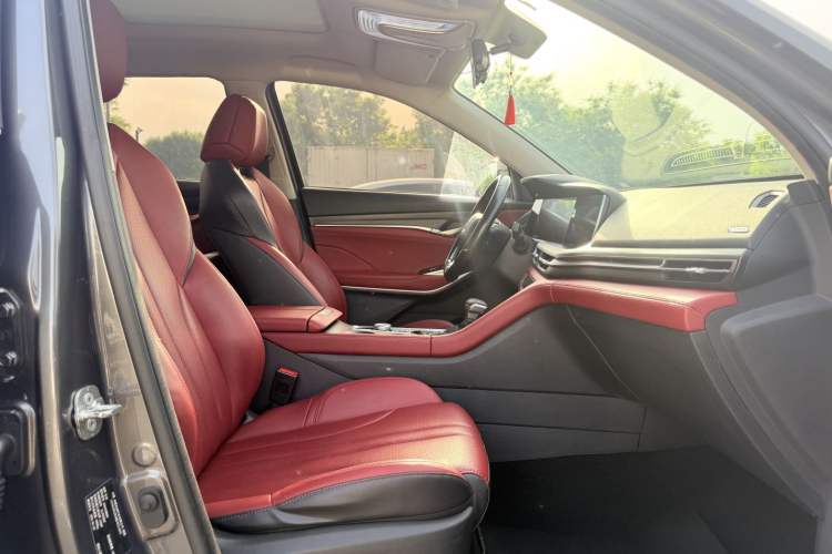 Used CHANGAN CS75 PLUS 2021 1.5T Automatic Luxury Version Right Front Seat
