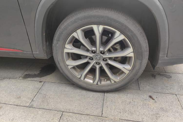 Used CHANGAN CS75 PLUS 2021 2.0T Automatic Pilot Version Right Front Wheel Hub