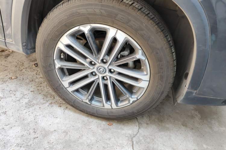 Used CHANGAN CS75 PLUS 2021 1.5T Automatic Luxury Version Right Front Wheel Hub