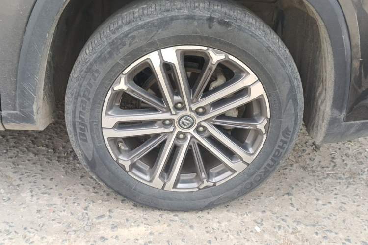 Used CHANGAN CS75 PLUS 2021 1.5T Automatic Prestige Model Right Front Wheel Hub