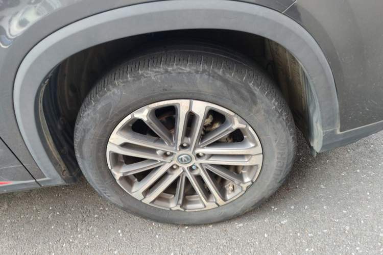 Used CHANGAN CS75 PLUS 2021 1.5T Automatic Prestige Model Right Front Wheel Hub