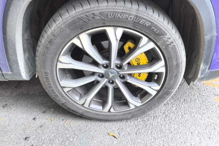 Used CHANGAN CS75 PLUS 2021 2.0T Automatic Pilot Version Right Front Wheel Hub
