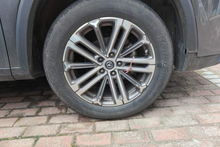 Used CHANGAN CS75 PLUS 2021 1.5T Automatic Luxury Version Right Front Wheel Hub