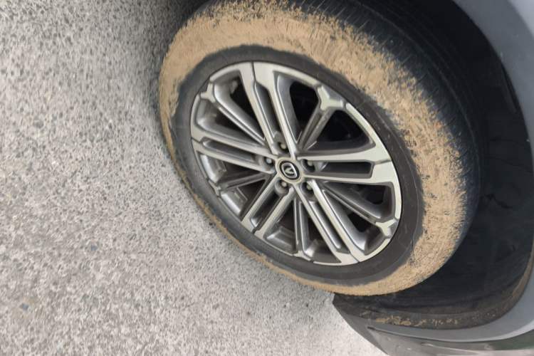 Used CHANGAN CS75 PLUS 2021 1.5T Automatic Luxury Version Right Front Wheel Hub