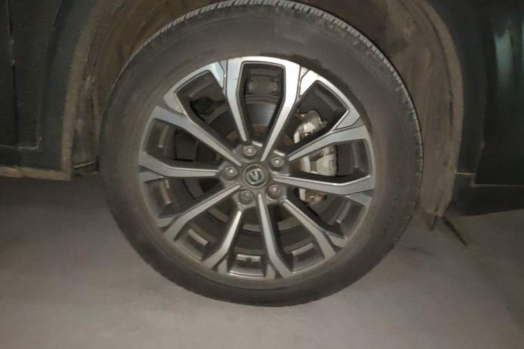 Used CHANGAN CS75 PLUS 2021 2.0T Automatic Pilot Version Right Front Wheel Hub