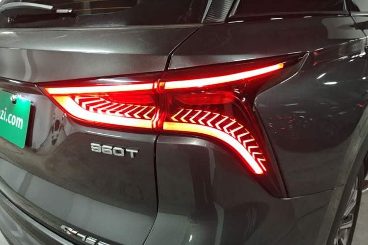 Used CHANGAN CS75 PLUS 2021 2.0T Automatic Pilot Version Right Rear Taillight