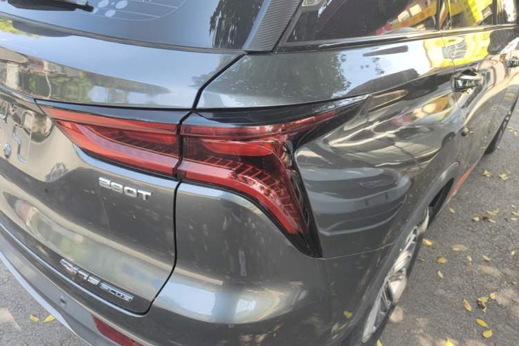 Used CHANGAN CS75 PLUS 2021 1.5T Automatic Luxury Version Right Rear Taillight