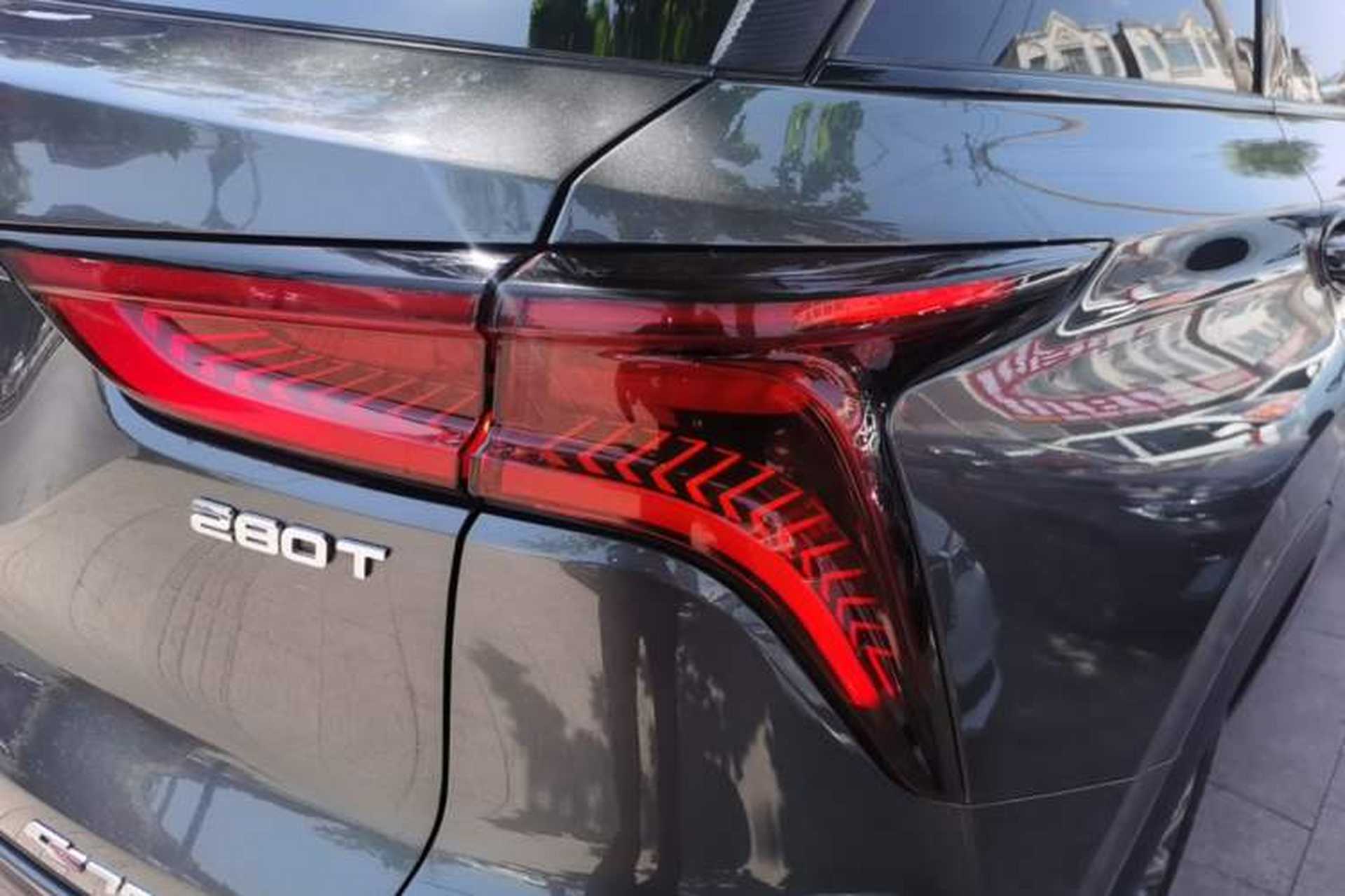 Used CHANGAN CS75 PLUS 2021 1.5T Automatic Luxury Version Right Rear Taillight