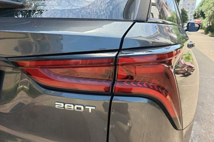Used CHANGAN CS75 PLUS 2021 1.5T Automatic Pioneer Model Right Rear Taillight