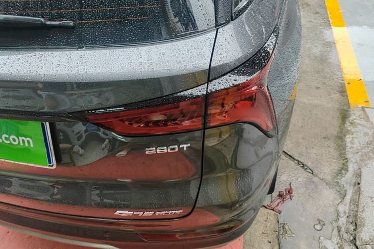 Used CHANGAN CS75 PLUS 2021 1.5T Automatic Luxury Version Right Rear Taillight