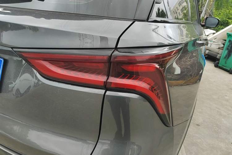 Used CHANGAN CS75 PLUS 2021 2.0T Automatic Pilot Version Right Rear Taillight