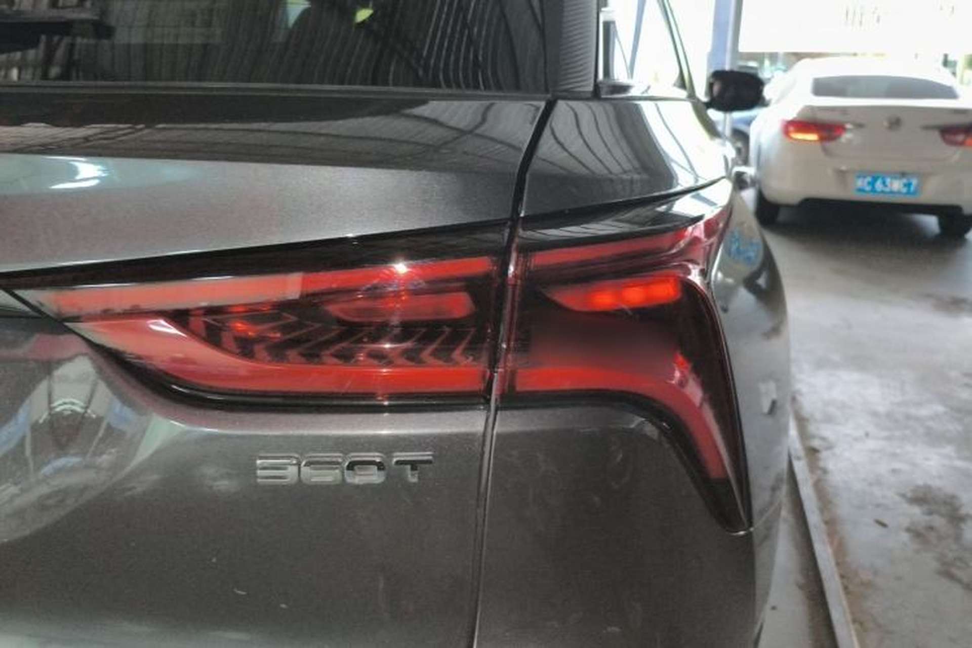 Used CHANGAN CS75 PLUS 2021 2.0T Automatic Flagship Edition Right Rear Taillight