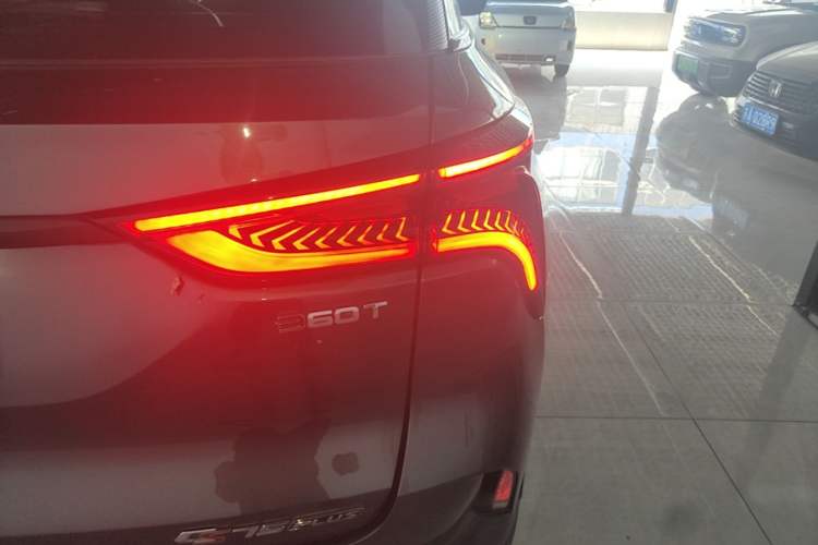 Used CHANGAN CS75 PLUS 2021 2.0T Automatic Pilot Version Right Rear Taillight