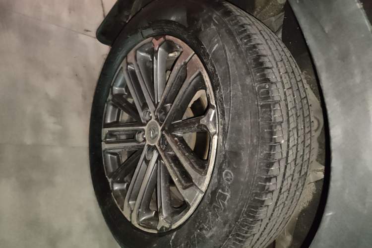 Used CHANGAN CS75 PLUS 2021 1.5T Automatic Prestige Model Right Rear Wheel Hub