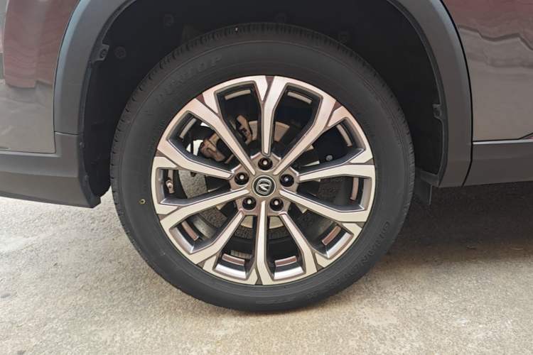 Used CHANGAN CS75 PLUS 2021 2.0T Automatic Pilot Version Right Rear Wheel Hub