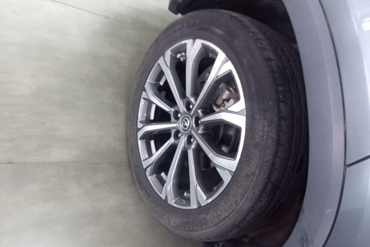 Used CHANGAN CS75 PLUS 2021 2.0T Automatic Pilot Version Right Rear Wheel Hub