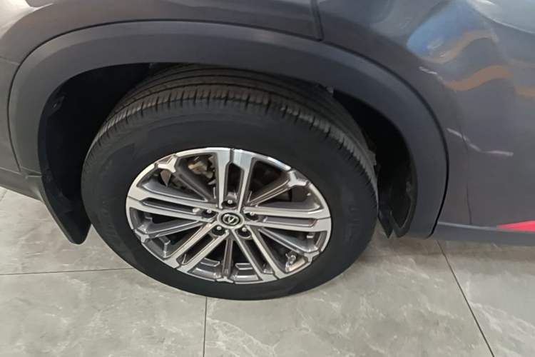 Used CHANGAN CS75 PLUS 2021 1.5T Automatic Prestige Model Right Rear Wheel Hub