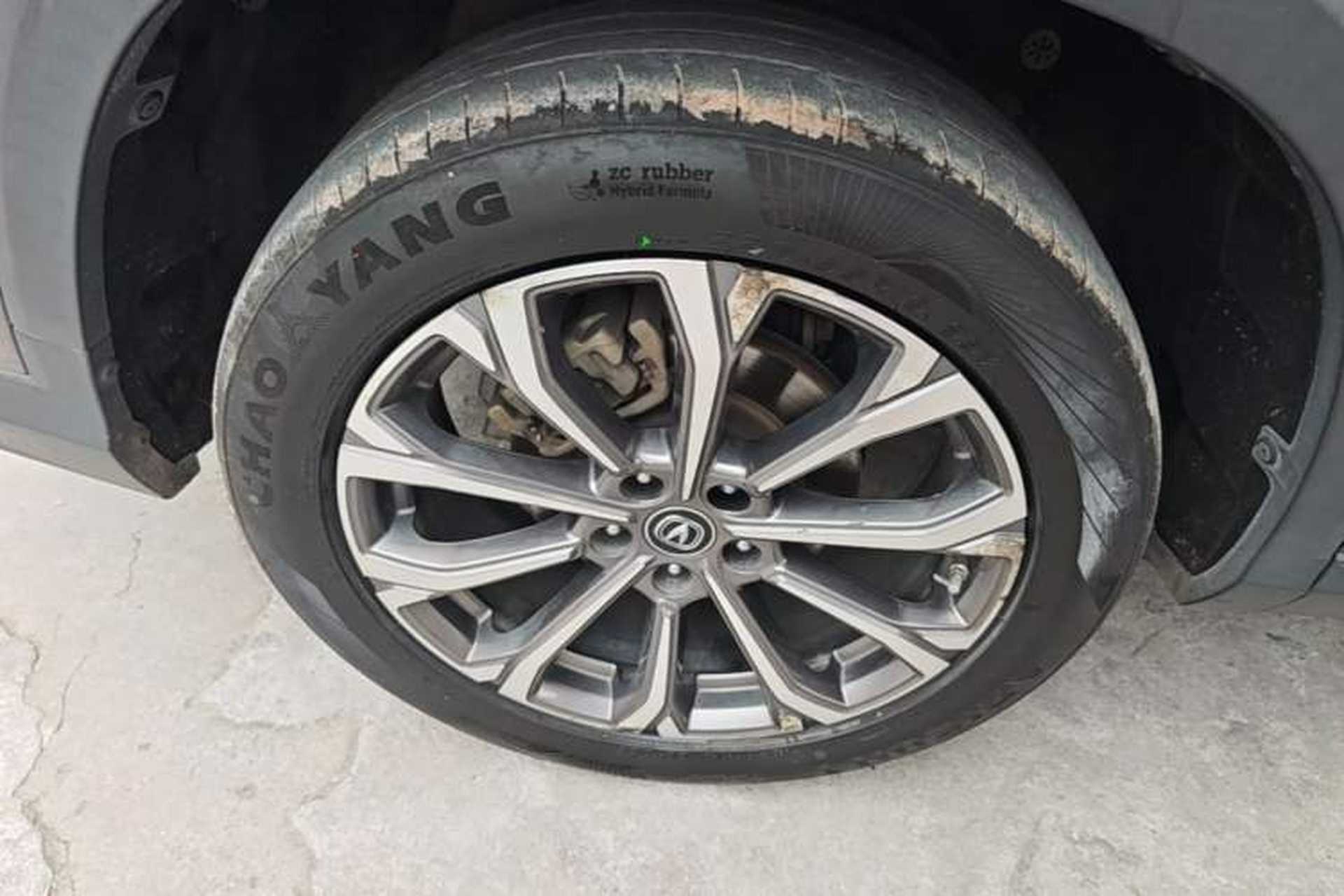 Used CHANGAN CS75 PLUS 2021 2.0T Automatic Flagship Edition Right Rear Wheel Hub