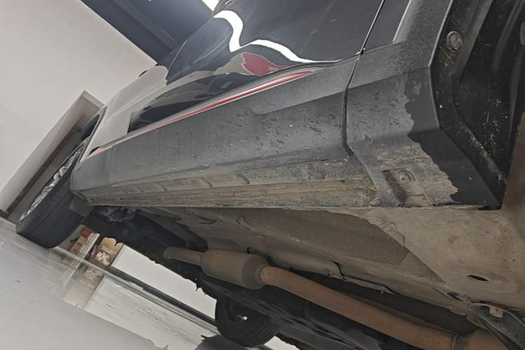 Used CHANGAN CS75 PLUS 2021 1.5T Automatic Luxury Version Right Side Sill