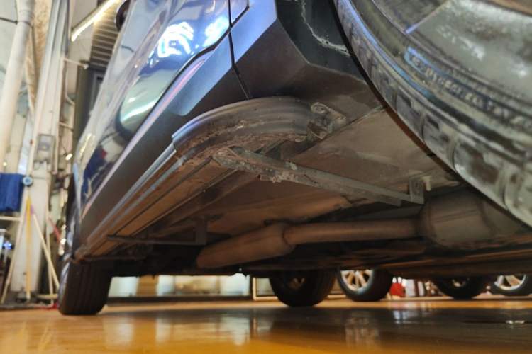 Used CHANGAN CS75 PLUS 2021 2.0T Automatic Flagship Edition Right Side Sill
