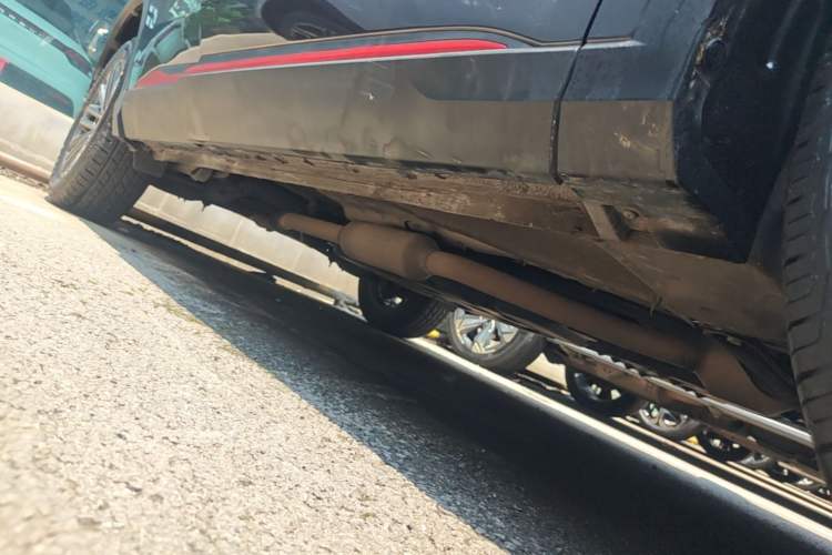 Used CHANGAN CS75 PLUS 2021 1.5T Automatic Luxury Version Right Side Sill