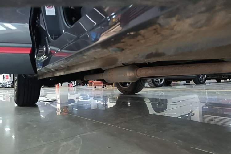 Used CHANGAN CS75 PLUS 2021 1.5T Automatic Prestige Model Right Side Sill