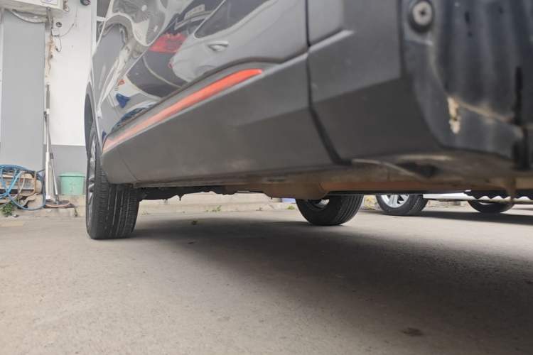 Used CHANGAN CS75 PLUS 2021 1.5T Automatic Prestige Model Right Side Sill