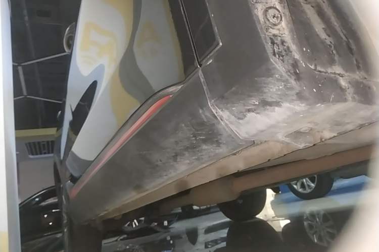 Used CHANGAN CS75 PLUS 2021 1.5T Automatic Prestige Model Right Side Sill