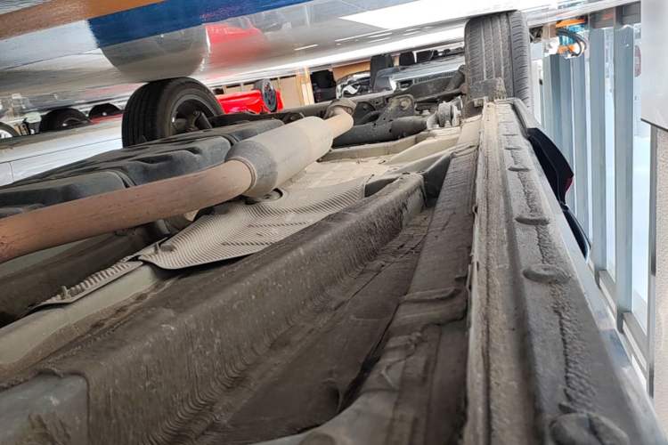 Used CHANGAN CS75 PLUS 2021 2.0T Automatic Pilot Version Right Side Sill