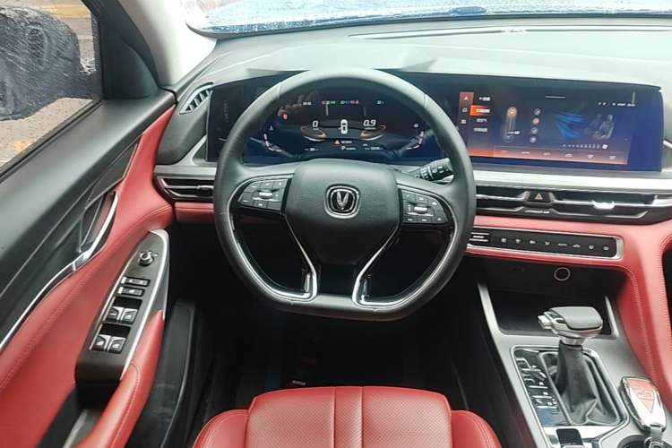 Used CHANGAN CS75 PLUS 2021 1.5T Automatic Luxury Version Steering Wheel