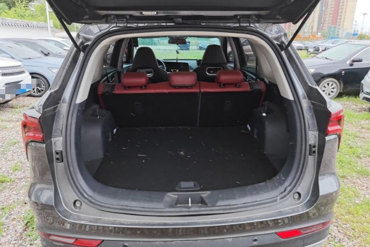 Used CHANGAN CS75 PLUS 2021 1.5T Automatic Luxury Version Trunk