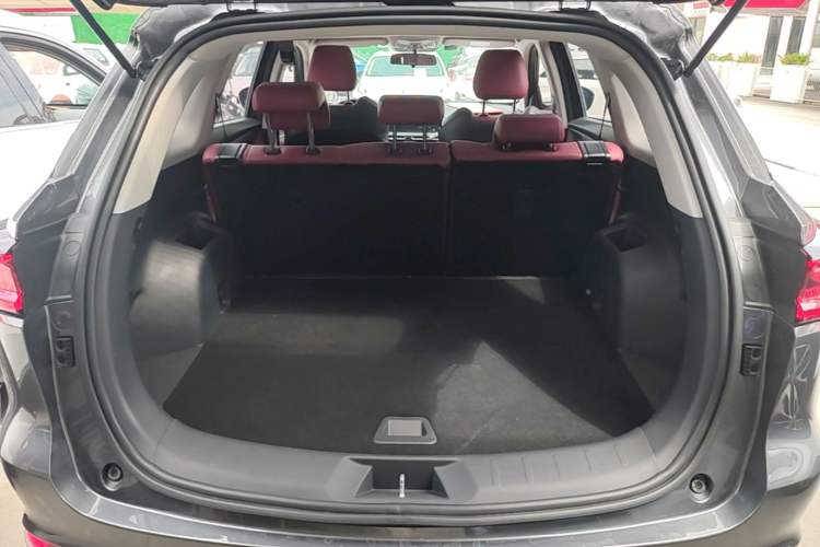 Used CHANGAN CS75 PLUS 2021 1.5T Automatic Luxury Version Trunk