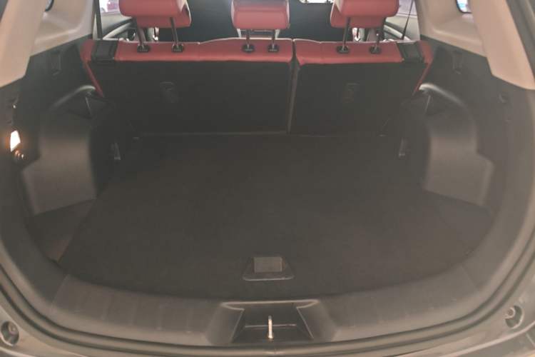 Used CHANGAN CS75 PLUS 2021 1.5T Automatic Luxury Version Trunk